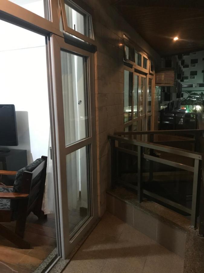 WI-FI, ar cond, elevador, prédio fte à praia, gar. Cabo Frio Exterior foto